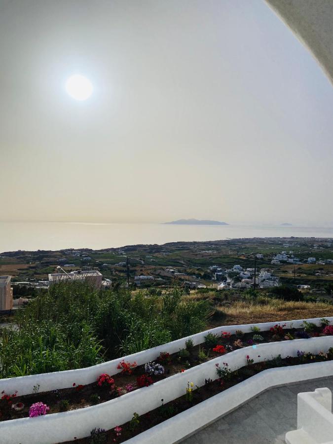 Petran Appartement Firá Buitenkant foto